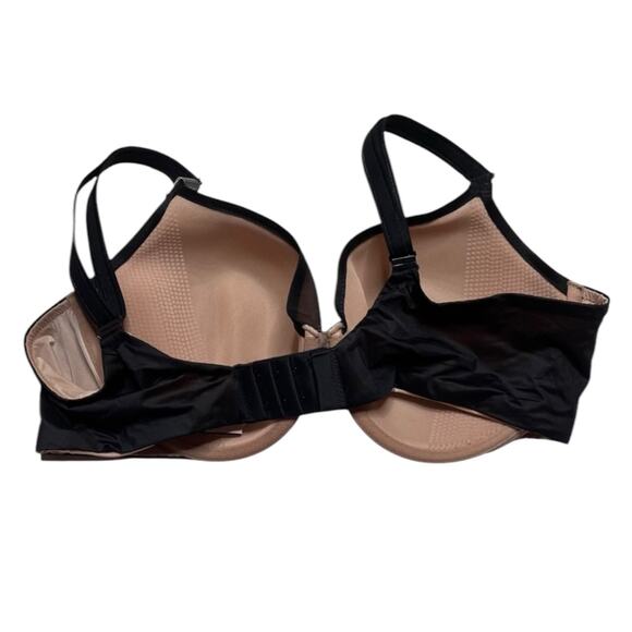 Victoria's Secret Angelight Lined Perfect Coverage Mesh Overlay Bra Size 40D - Picture 2 of 3